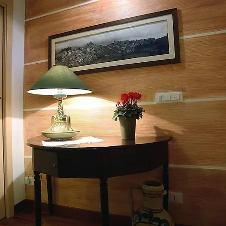 Il Triclinio Bed and Breakfast Πιάτσα Αρμερίνα