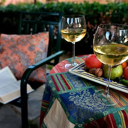 Bed and Breakfast Il Triclinio Πιάτσα Αρμερίνα