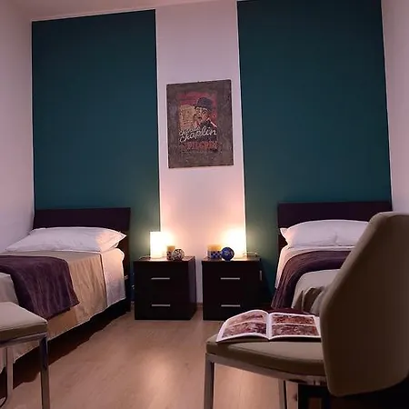 Bed and Breakfast Il Triclinio Πιάτσα Αρμερίνα